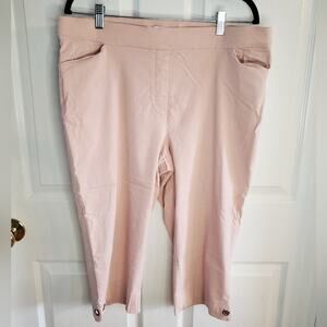89th & Madison Light Pink Capris. Size XL. #SW